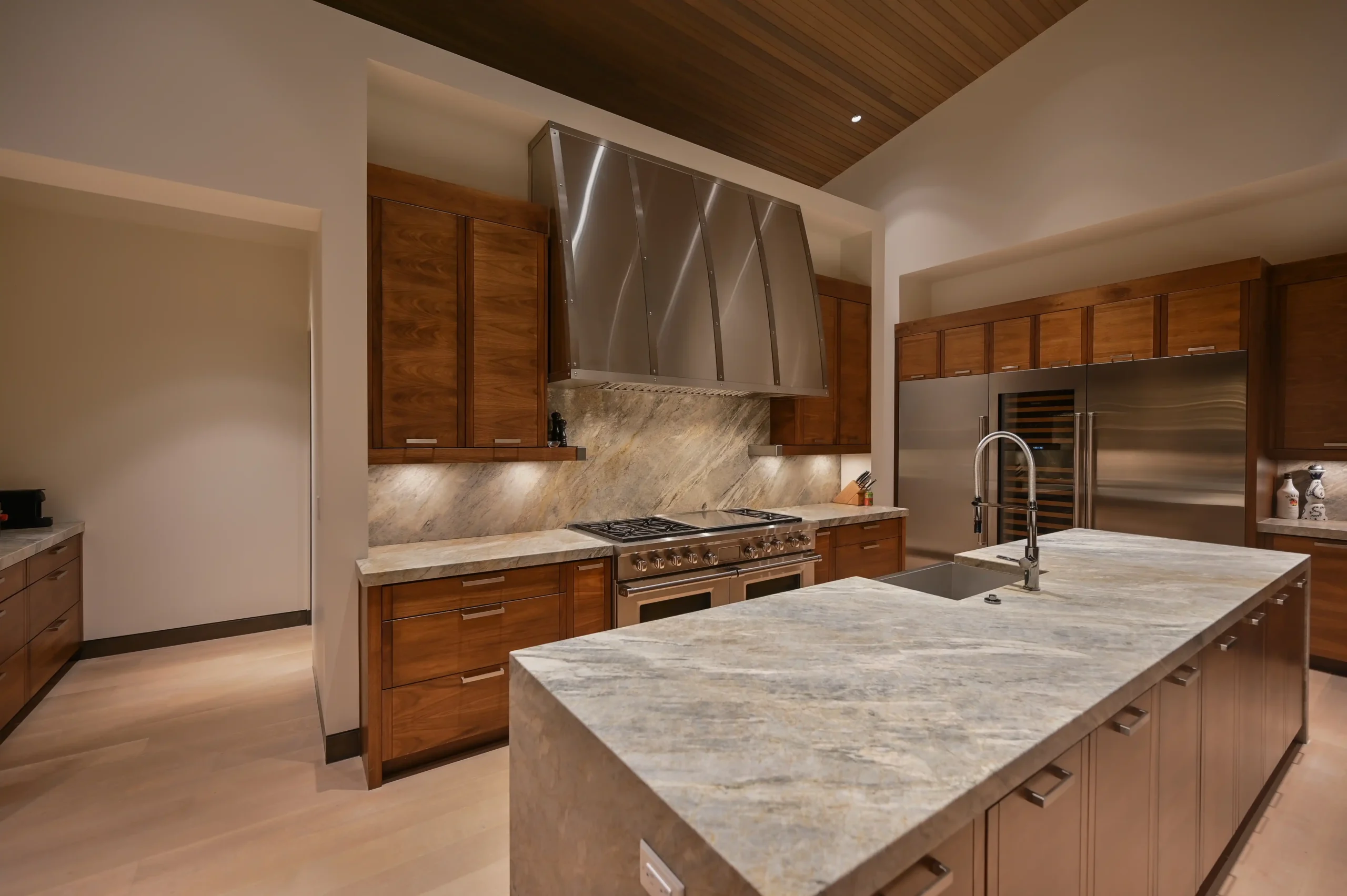 IMC-Interior-Kitchen-Evening6